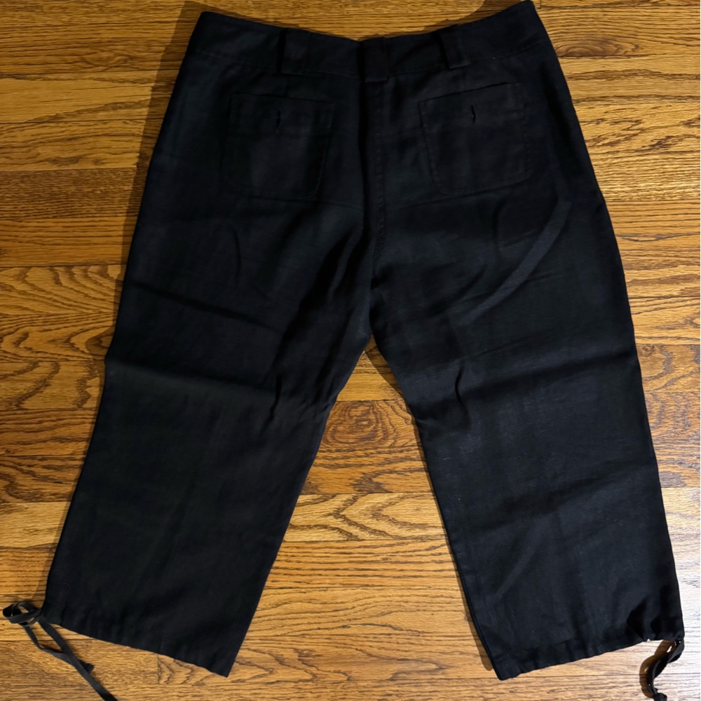 MICHAEL KORS: Wide Legged Black Linen CROPPED pants, size 10